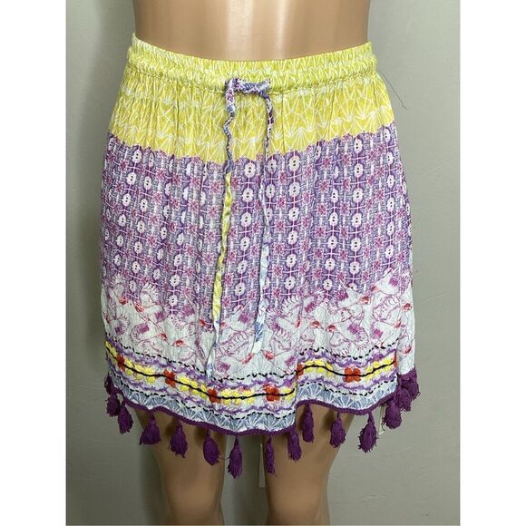New. RAGA embroidered skirt with tassels. Small. Retails $89 - Picture 5 of 8